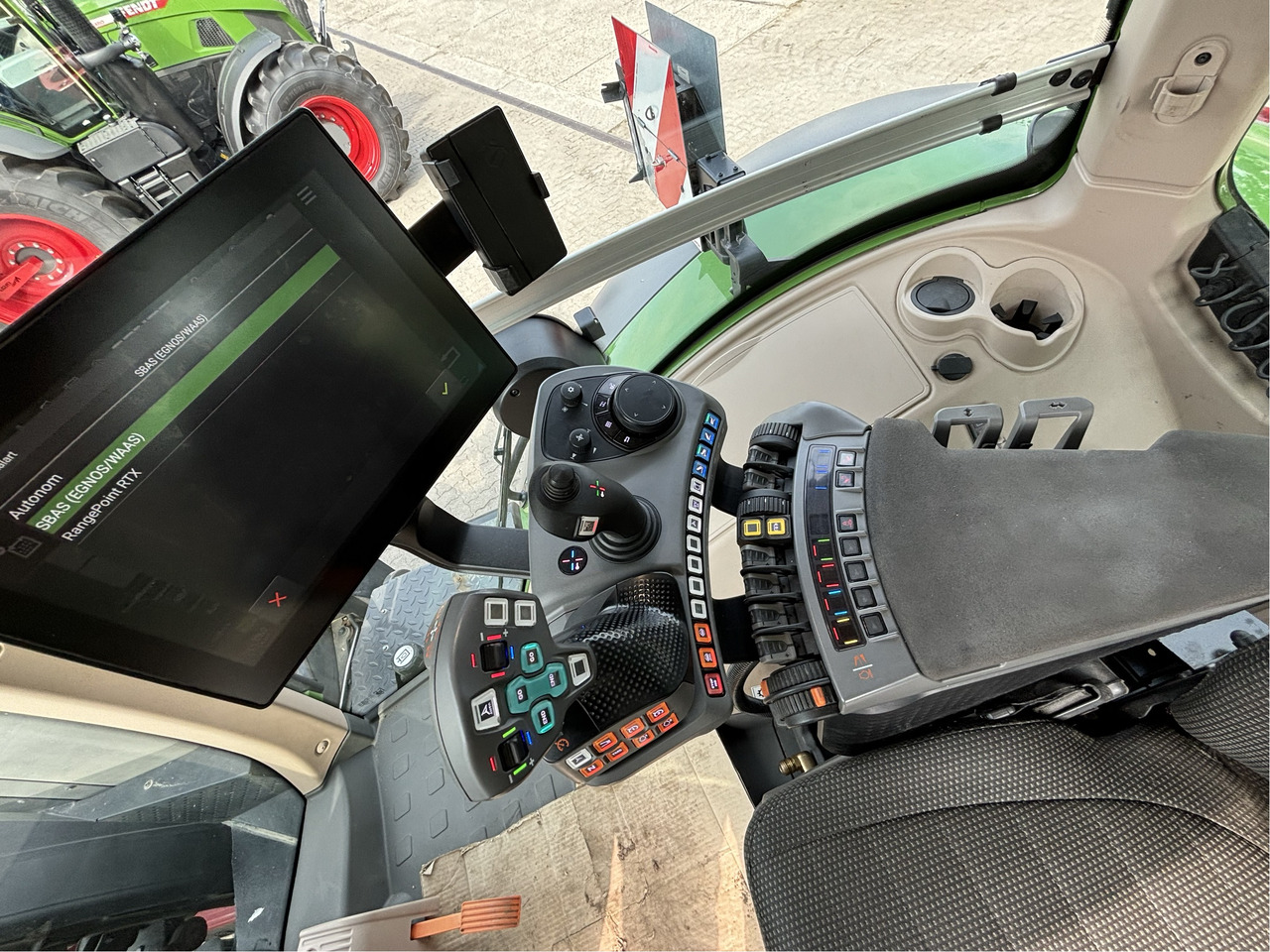 장궤형 트랙터 Fendt 1050 Vario Gen3 Profi  Setting2 : 사진 10