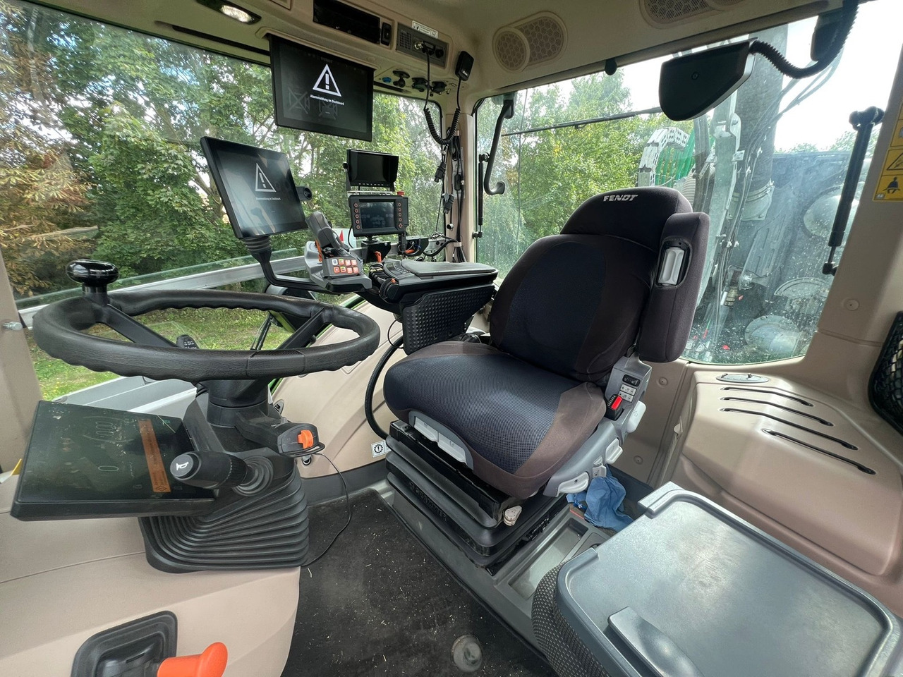 Fendt 1050 Vario Gen3 ProfiPlus - 장궤형 트랙터 : 사진 3 Fendt 1050 Vario Gen3 ProfiPlus - 장궤형 트랙터 : 사진 3