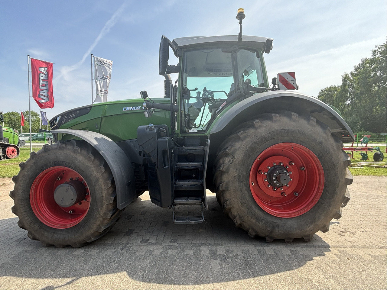 Fendt 1050 Vario S4 ProfiPlus - 장궤형 트랙터 : 사진 3 Fendt 1050 Vario S4 ProfiPlus - 장궤형 트랙터 : 사진 3