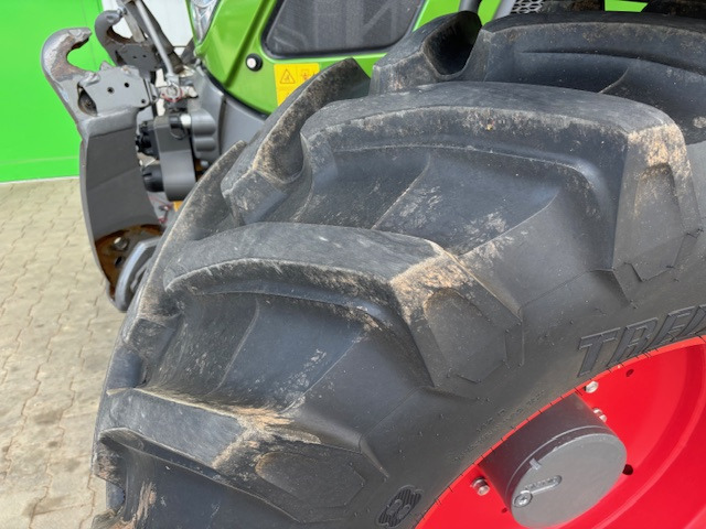 Fendt 516 Vario Gen3 Profi Setting2 - 장궤형 트랙터 : 사진 5 Fendt 516 Vario Gen3 Profi Setting2 - 장궤형 트랙터 : 사진 5