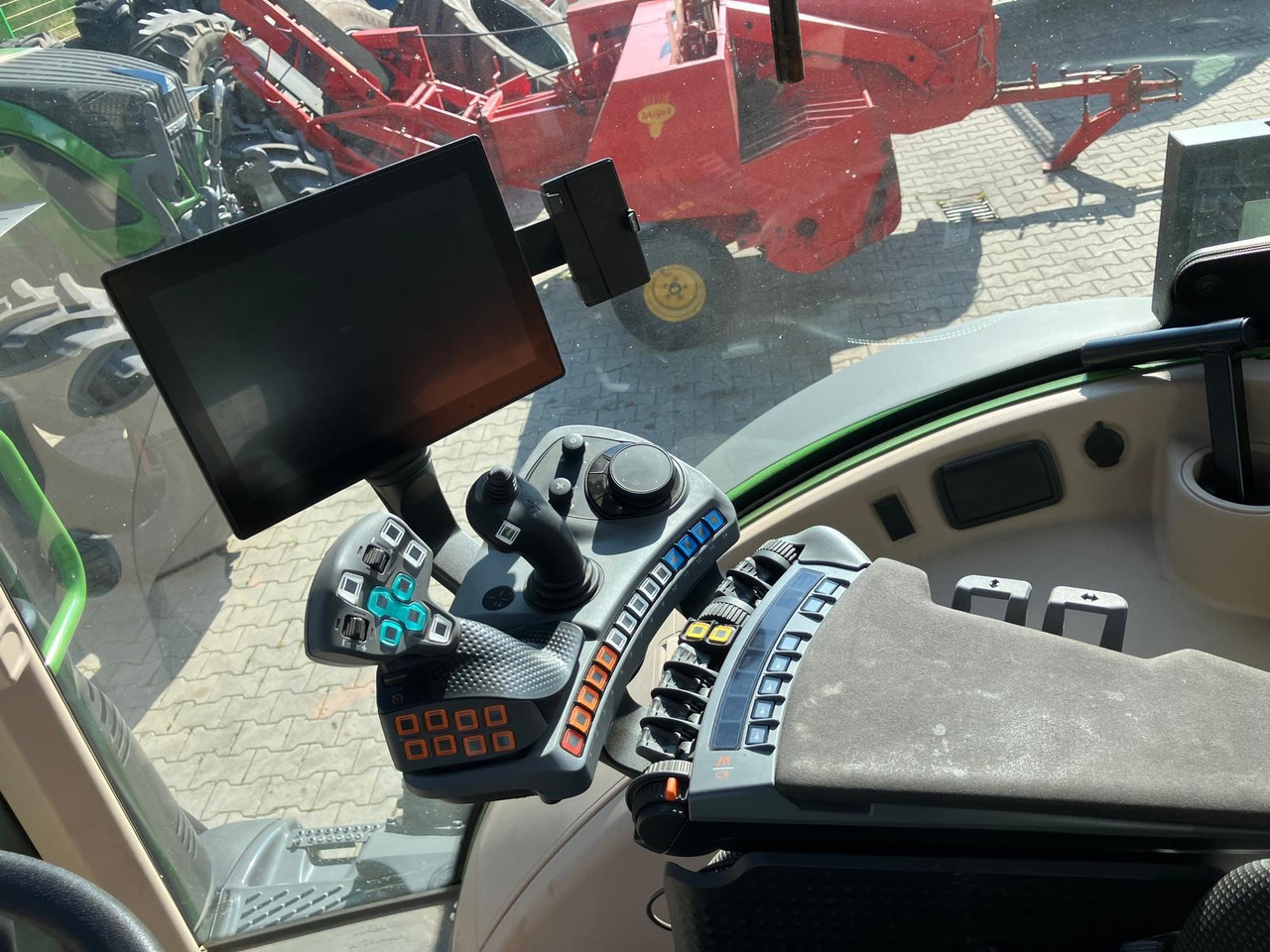 Fendt 516 Vario Gen3 - 장궤형 트랙터 : 사진 3 Fendt 516 Vario Gen3 - 장궤형 트랙터 : 사진 3