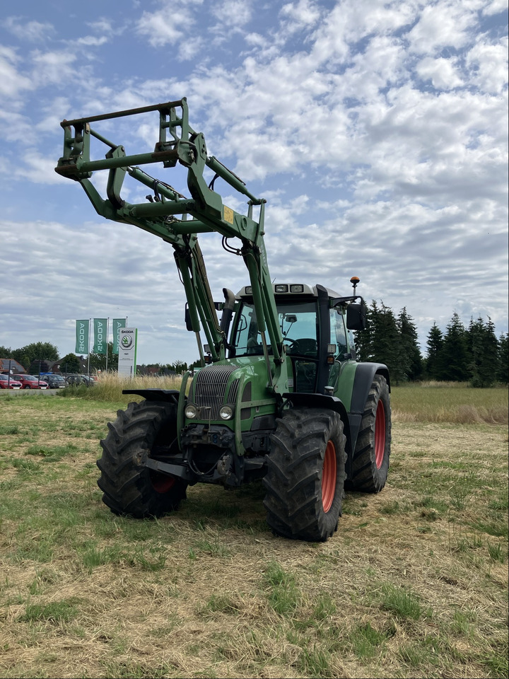 Fendt 712 COM1 - 장궤형 트랙터 : 사진 1 Fendt 712 COM1 - 장궤형 트랙터 : 사진 1