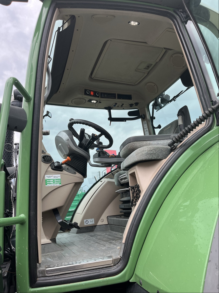 Fendt 716 Vario S4 - 장궤형 트랙터 : 사진 3 Fendt 716 Vario S4 - 장궤형 트랙터 : 사진 3