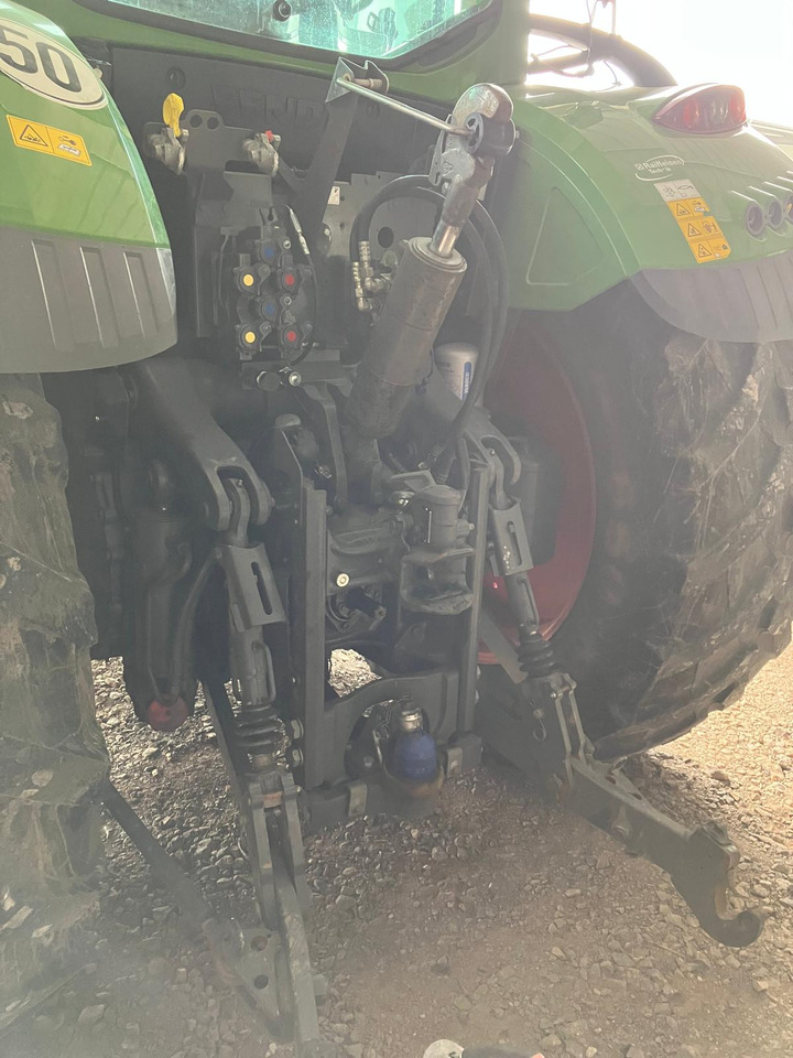Fendt 720 Vario S4 Profi - 장궤형 트랙터 : 사진 3 Fendt 720 Vario S4 Profi - 장궤형 트랙터 : 사진 3
