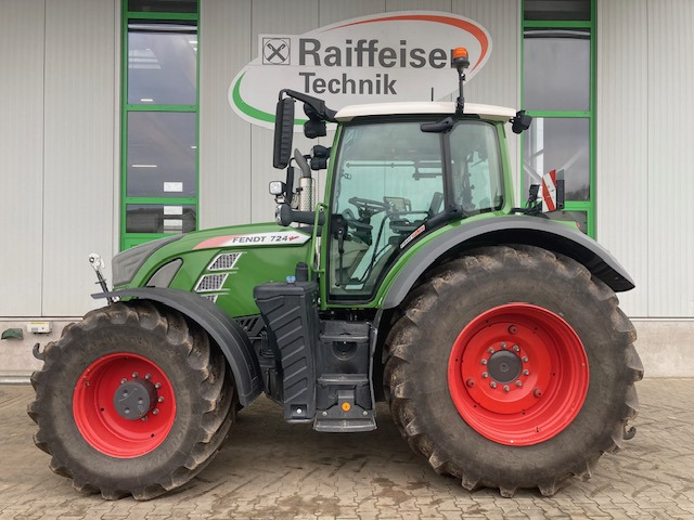 Fendt 724 Vario S4 Profi - 장궤형 트랙터 : 사진 1 Fendt 724 Vario S4 Profi - 장궤형 트랙터 : 사진 1