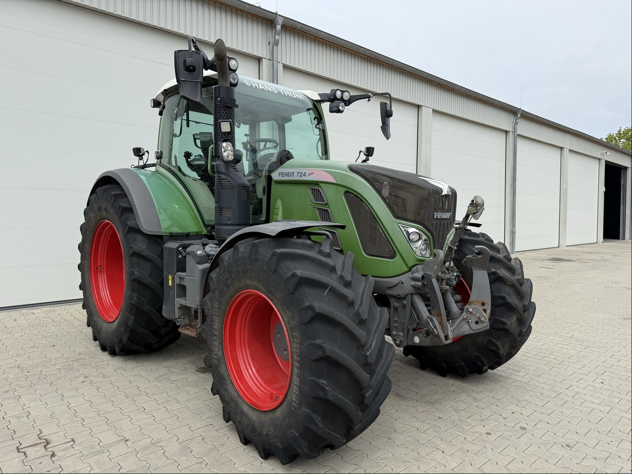 Fendt 724 Vario S4 Profi - 장궤형 트랙터 : 사진 1 Fendt 724 Vario S4 Profi - 장궤형 트랙터 : 사진 1