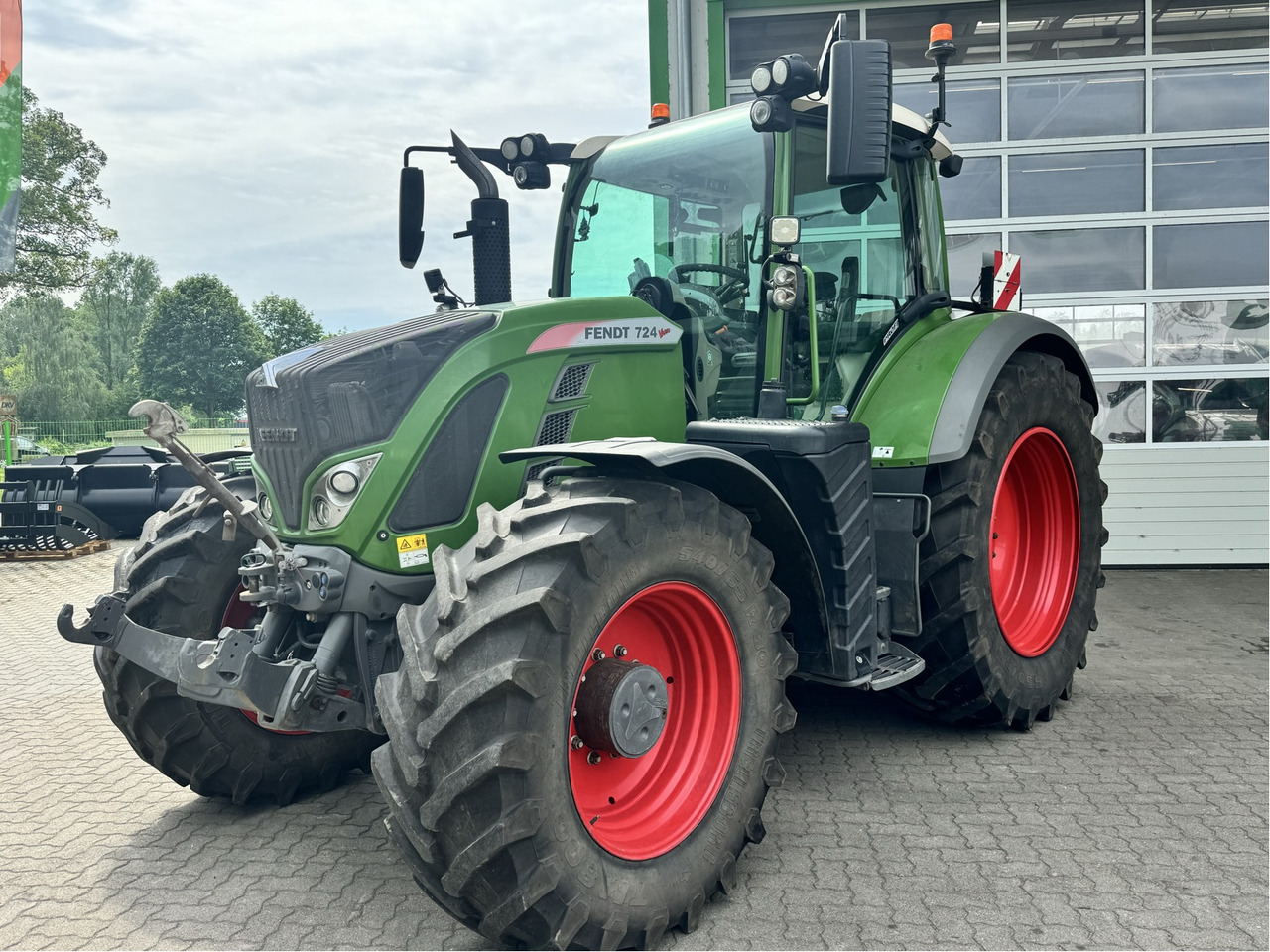 Fendt 724 Vario S4 - 장궤형 트랙터 : 사진 1 Fendt 724 Vario S4 - 장궤형 트랙터 : 사진 1