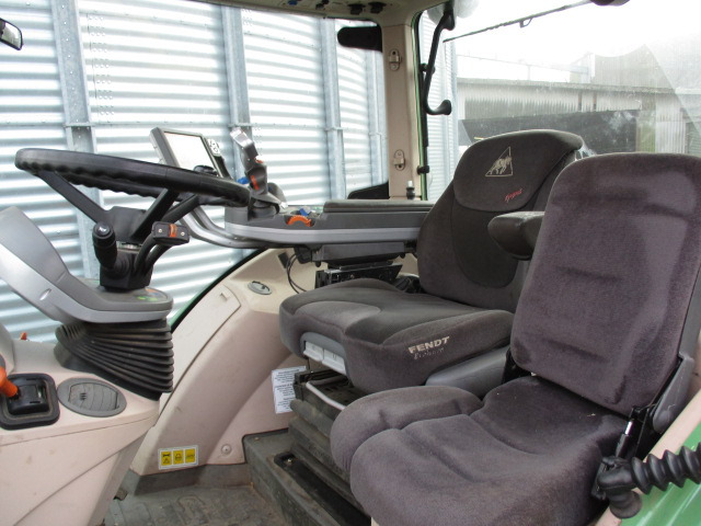 장궤형 트랙터 Fendt 724 Vario SCR Profi Plus : 사진 6 장궤형 트랙터 Fendt 724 Vario SCR Profi Plus : 사진 6
