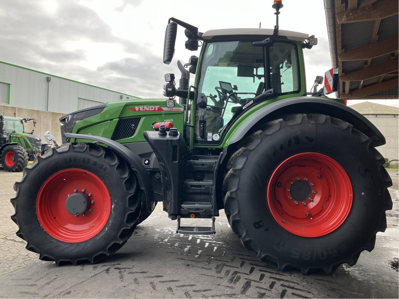 Fendt 728 Vario Gen7 - 장궤형 트랙터 : 사진 3 Fendt 728 Vario Gen7 - 장궤형 트랙터 : 사진 3