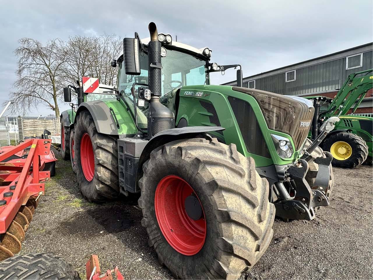 Fendt 828 S4 Profi Plus - 장궤형 트랙터 : 사진 4 Fendt 828 S4 Profi Plus - 장궤형 트랙터 : 사진 4