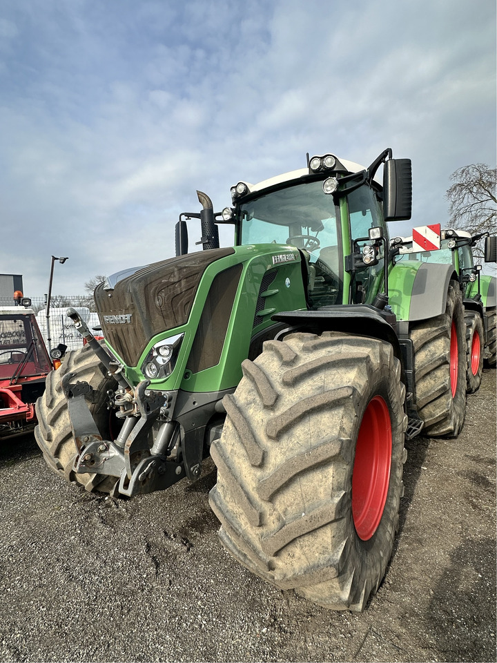 Fendt 828 S4 Profi Plus - 장궤형 트랙터 : 사진 1 Fendt 828 S4 Profi Plus - 장궤형 트랙터 : 사진 1