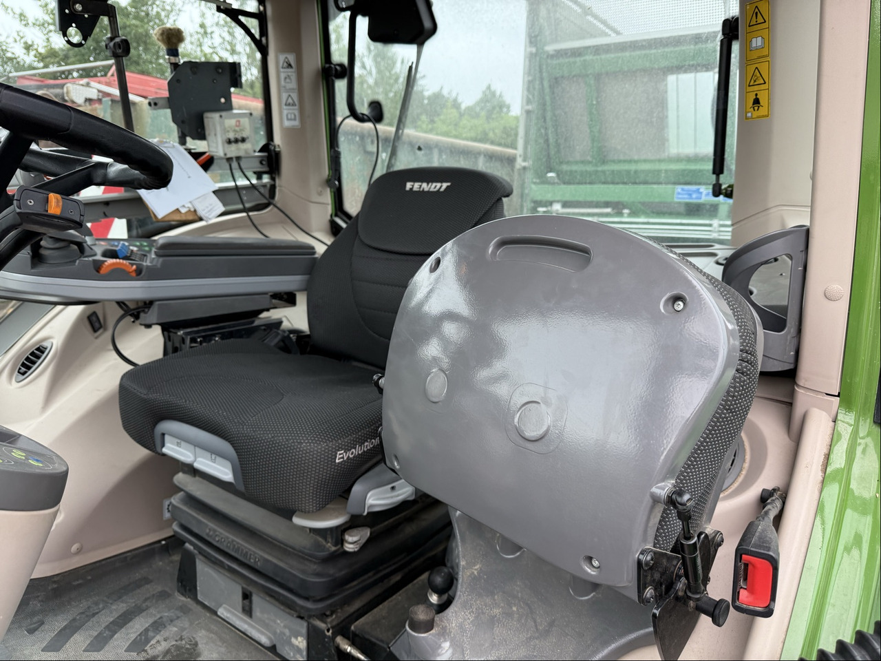 Fendt 828 Vario S4 ProfiPlus - 장궤형 트랙터 : 사진 2 Fendt 828 Vario S4 ProfiPlus - 장궤형 트랙터 : 사진 2