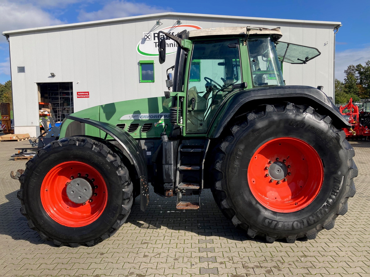 Fendt 924 Vario Favorit - 장궤형 트랙터 : 사진 1 Fendt 924 Vario Favorit - 장궤형 트랙터 : 사진 1