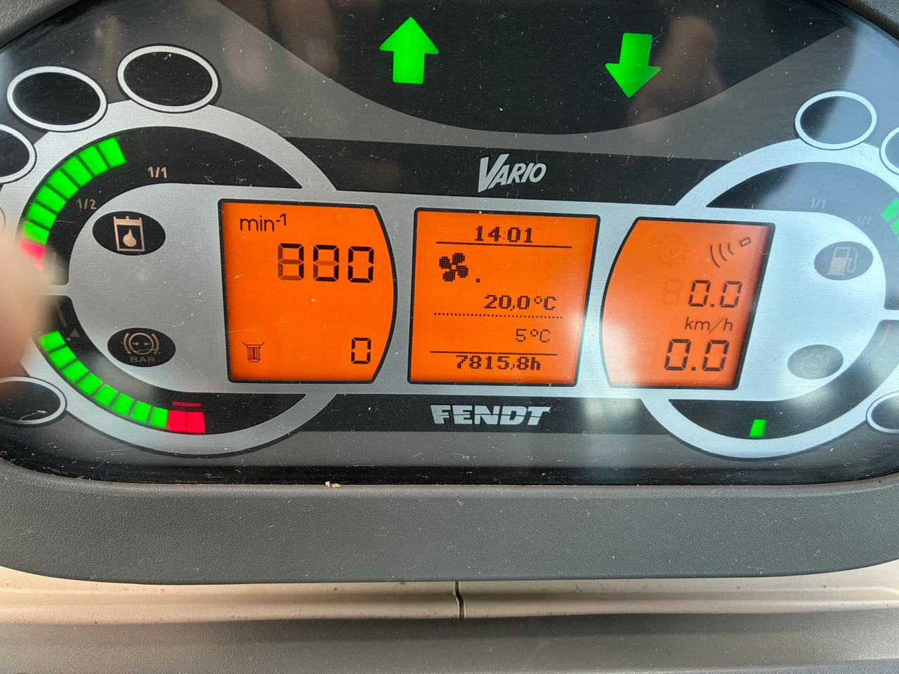 Fendt 939 Vario SCR ProfiPlus - 장궤형 트랙터 : 사진 2 Fendt 939 Vario SCR ProfiPlus - 장궤형 트랙터 : 사진 2