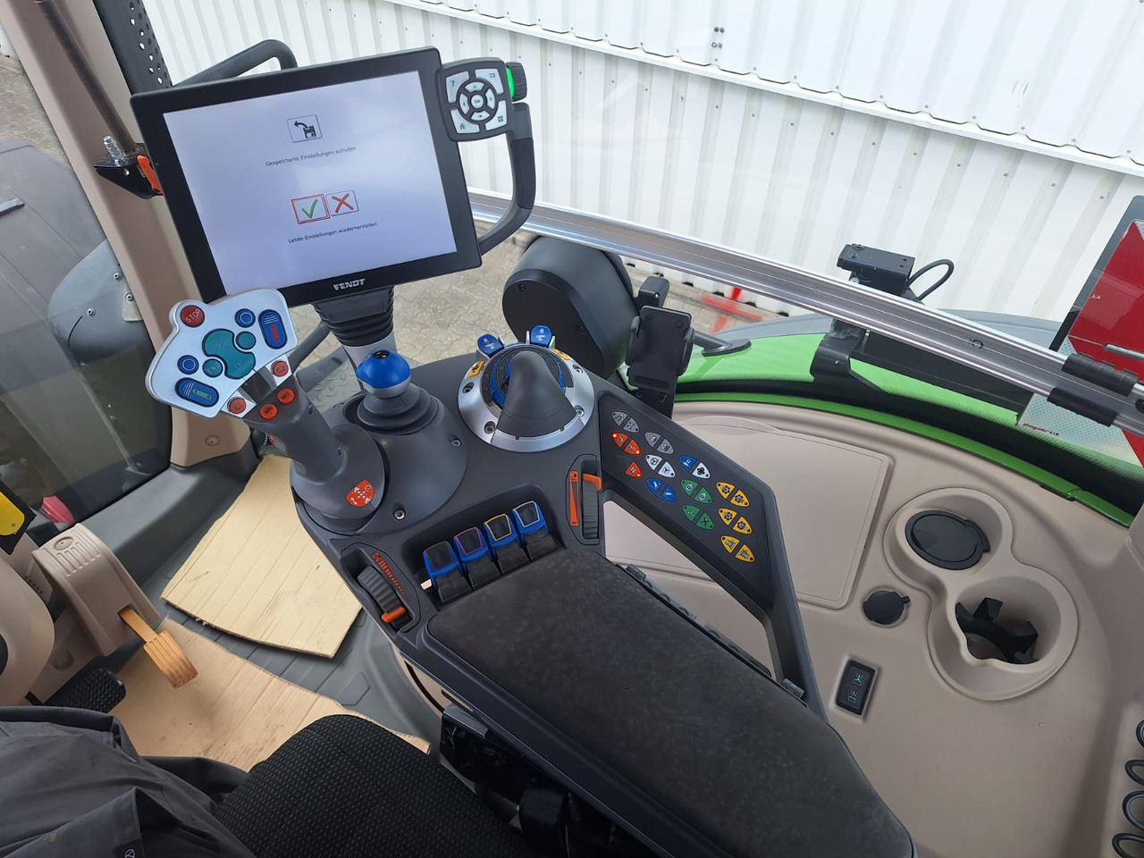 Fendt 942 Vario Gen6 ProfiPlus - 장궤형 트랙터 : 사진 4 Fendt 942 Vario Gen6 ProfiPlus - 장궤형 트랙터 : 사진 4