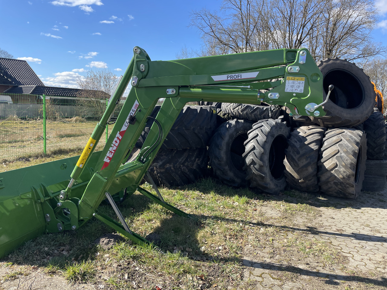Fendt Cargo 6.100 Profi - 트랙터용 프론트 로더 : 사진 1 Fendt Cargo 6.100 Profi - 트랙터용 프론트 로더 : 사진 1