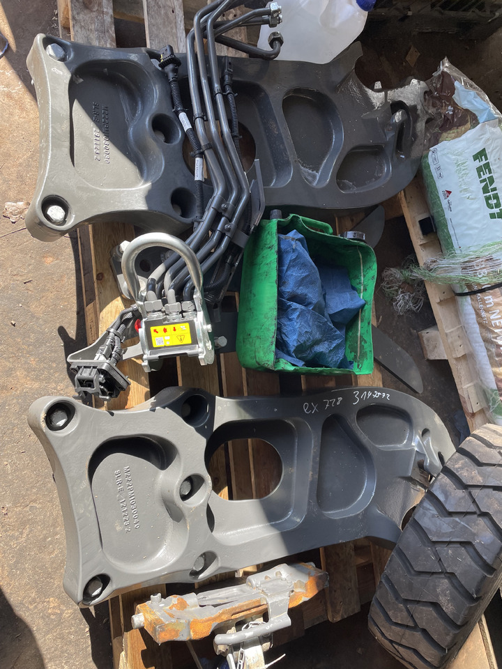 Fendt Cargo 6.100 Profi - 트랙터용 프론트 로더 : 사진 2 Fendt Cargo 6.100 Profi - 트랙터용 프론트 로더 : 사진 2