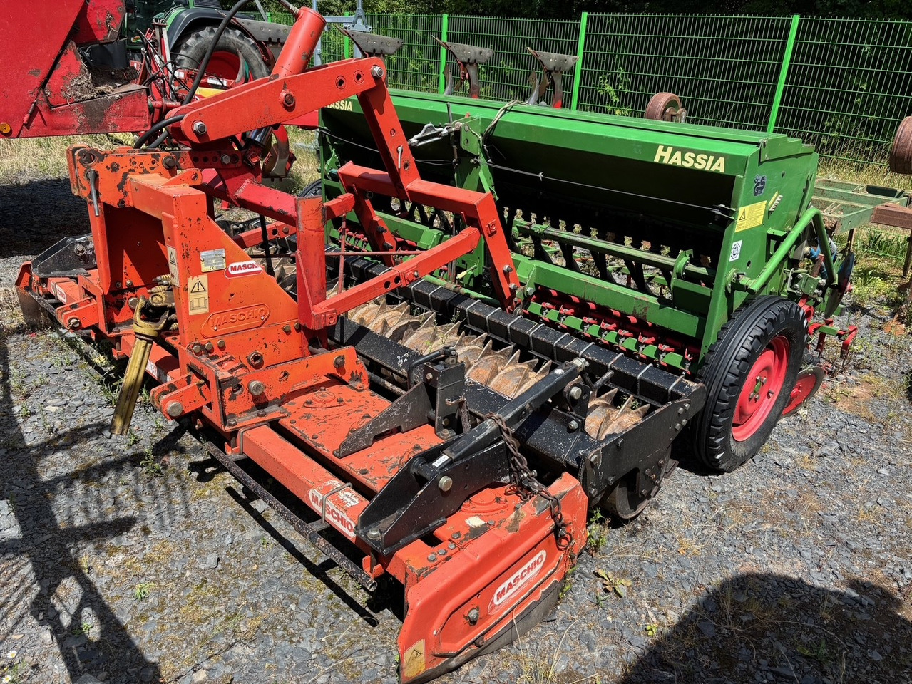 Hassia Drillkombination DKL 300/25 - 파종기 : 사진 1 Hassia Drillkombination DKL 300/25 - 파종기 : 사진 1