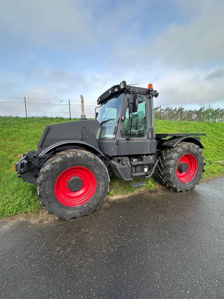 JCB Fastrac - 장궤형 트랙터 : 사진 1 JCB Fastrac - 장궤형 트랙터 : 사진 1
