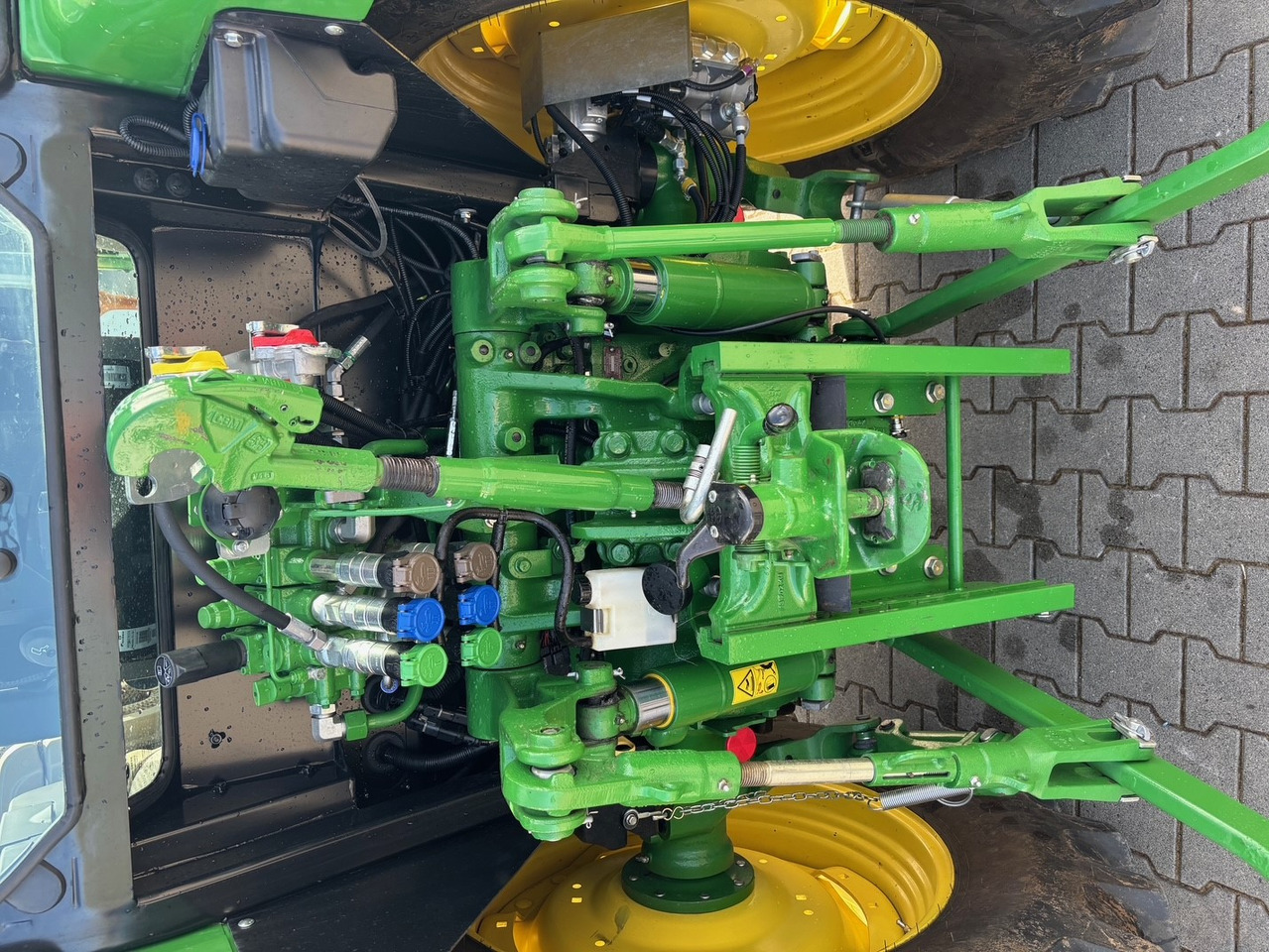 John Deere 5090 M - 장궤형 트랙터 : 사진 5 John Deere 5090 M - 장궤형 트랙터 : 사진 5
