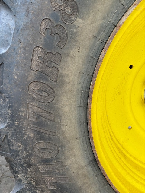 John Deere 6210 R - 장궤형 트랙터 : 사진 5 John Deere 6210 R - 장궤형 트랙터 : 사진 5