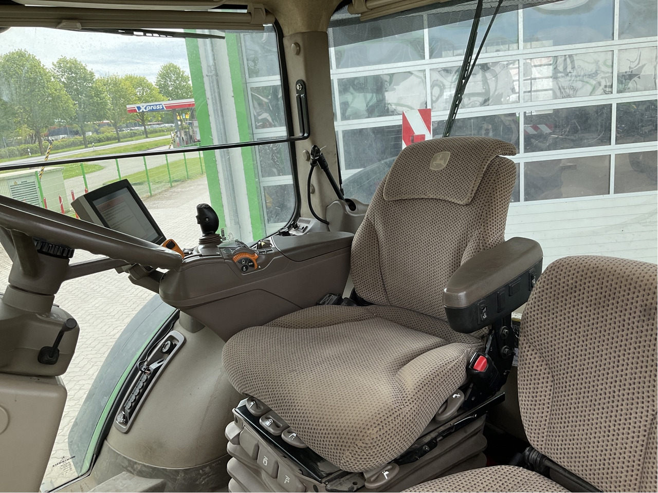 John Deere 7310 R - 장궤형 트랙터 : 사진 3 John Deere 7310 R - 장궤형 트랙터 : 사진 3