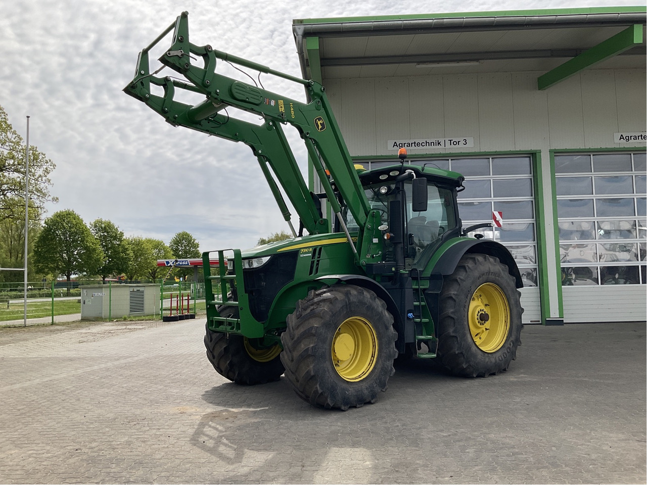 John Deere 7310 R - 장궤형 트랙터 : 사진 1 John Deere 7310 R - 장궤형 트랙터 : 사진 1