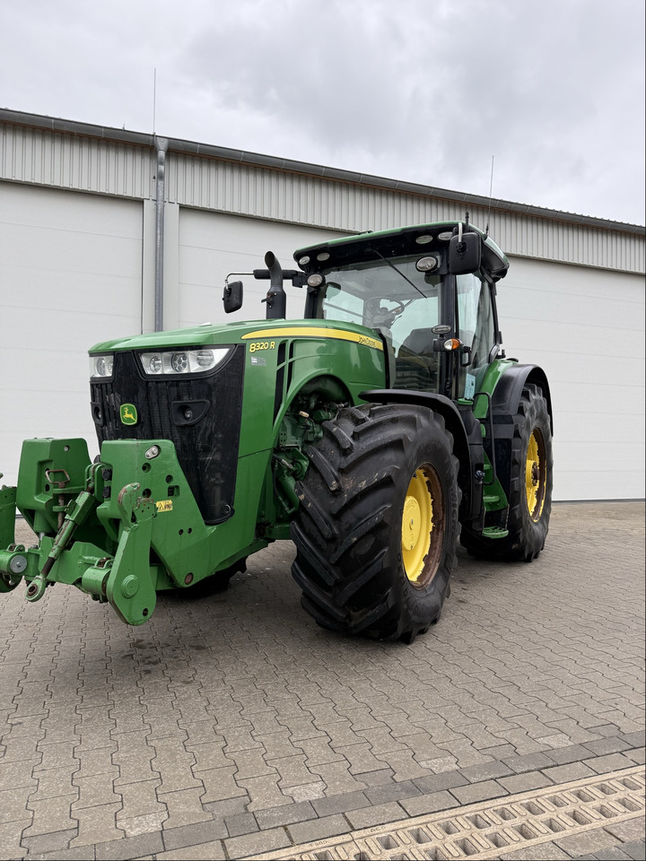 장궤형 트랙터 John Deere 8320 R E23 : 사진 13