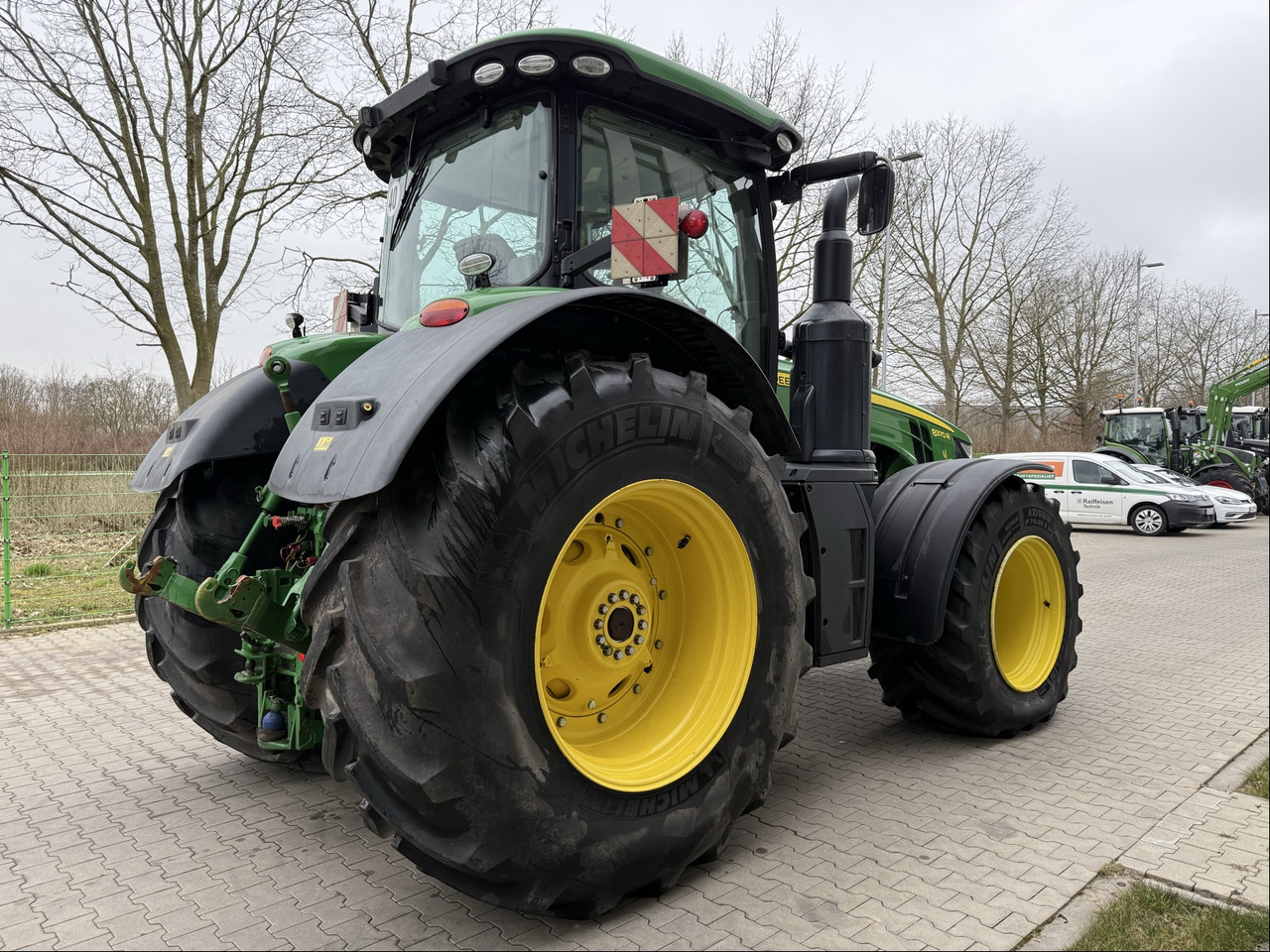 John Deere 8370 R - 장궤형 트랙터 : 사진 4 John Deere 8370 R - 장궤형 트랙터 : 사진 4