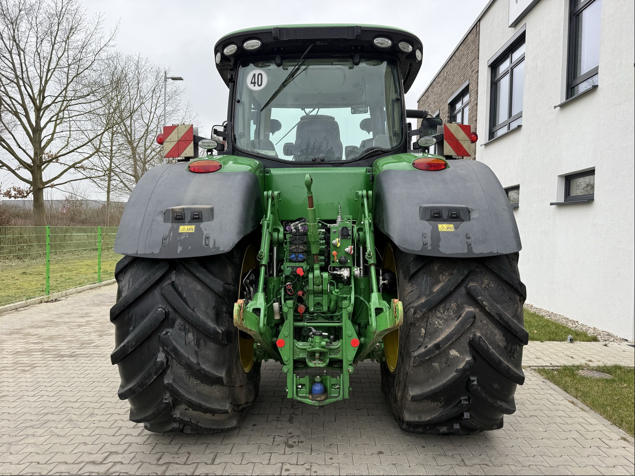 John Deere 8370 R - 장궤형 트랙터 : 사진 2 John Deere 8370 R - 장궤형 트랙터 : 사진 2