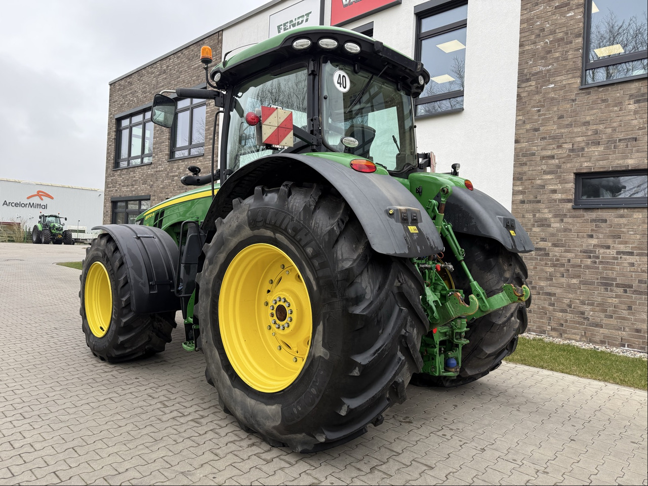 John Deere 8370 R - 장궤형 트랙터 : 사진 3 John Deere 8370 R - 장궤형 트랙터 : 사진 3
