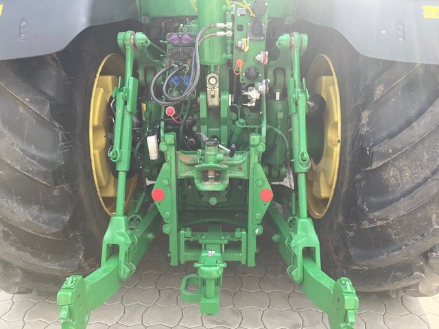 John Deere 8370R - 장궤형 트랙터 : 사진 5 John Deere 8370R - 장궤형 트랙터 : 사진 5