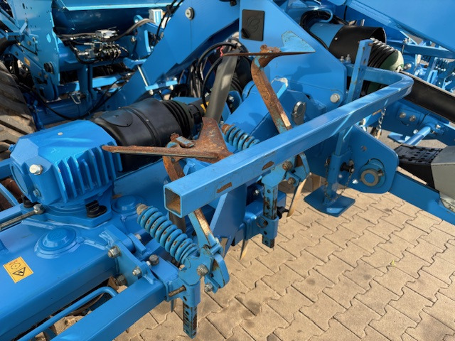 Lemken Solitair 9 KA / 450-DS 125 - 파종기 : 사진 4 Lemken Solitair 9 KA / 450-DS 125 - 파종기 : 사진 4