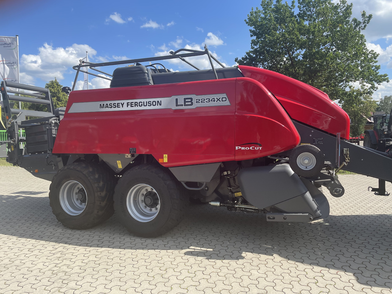 Massey Ferguson 2234 XDTC EU - 정사각 베일러 : 사진 1 Massey Ferguson 2234 XDTC EU - 정사각 베일러 : 사진 1