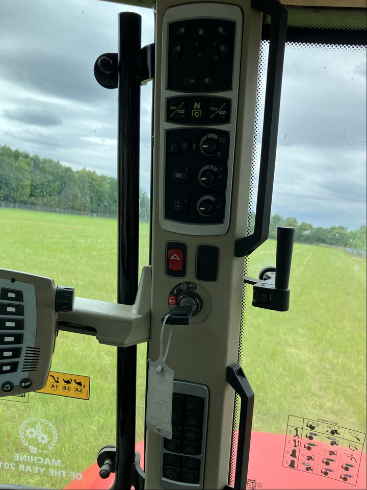 Massey Ferguson 6716 S Dyna 6 - 장궤형 트랙터 : 사진 5 Massey Ferguson 6716 S Dyna 6 - 장궤형 트랙터 : 사진 5