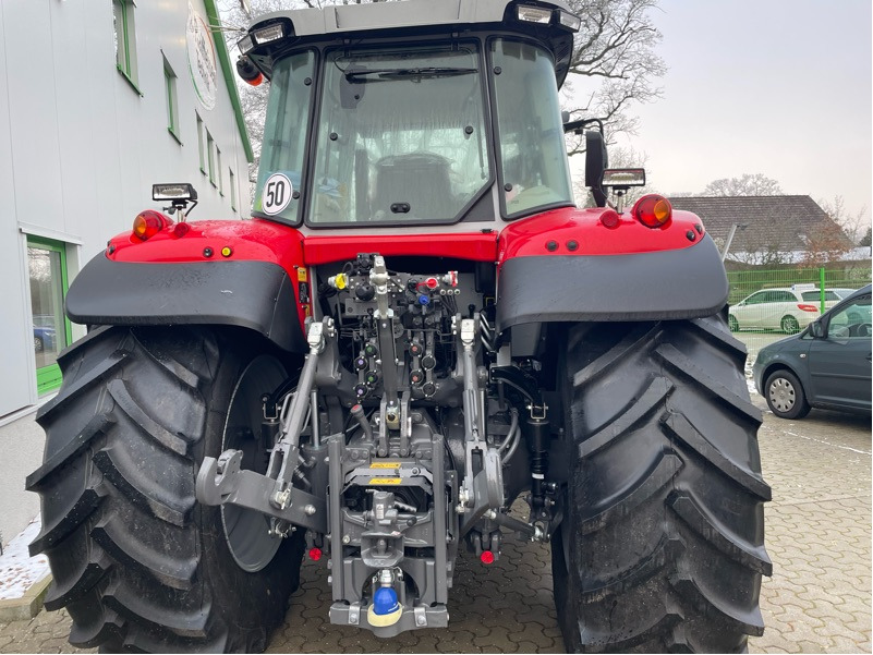 Massey Ferguson 6S.135 Dyna-VT EFFICIENT - 장궤형 트랙터 : 사진 5 Massey Ferguson 6S.135 Dyna-VT EFFICIENT - 장궤형 트랙터 : 사진 5