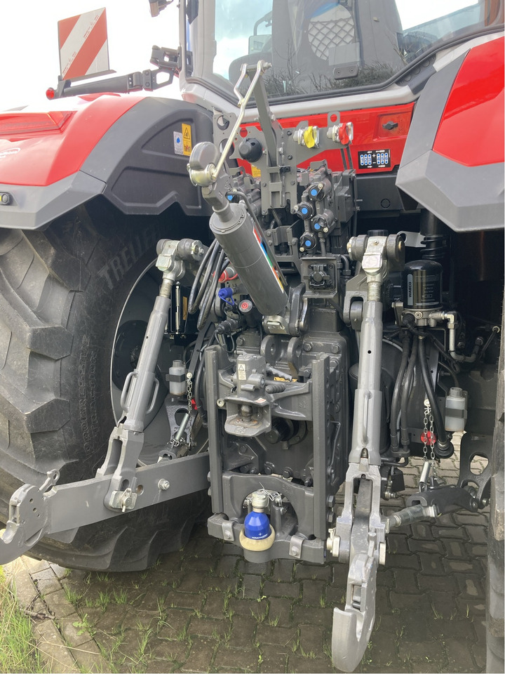 Massey Ferguson 8S.245 Dyna-VT EXCLUSIVE - 장궤형 트랙터 : 사진 3 Massey Ferguson 8S.245 Dyna-VT EXCLUSIVE - 장궤형 트랙터 : 사진 3