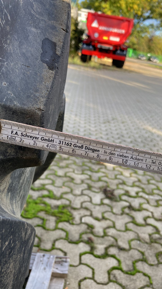 Michelin 650/65R34 710/75R42 - 휠 및 타이어 : 사진 3 Michelin 650/65R34 710/75R42 - 휠 및 타이어 : 사진 3