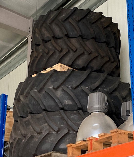 Mitas 540/65R38 440/65R28 Mitas AC - 장궤형 트랙터 : 사진 2 Mitas 540/65R38 440/65R28 Mitas AC - 장궤형 트랙터 : 사진 2