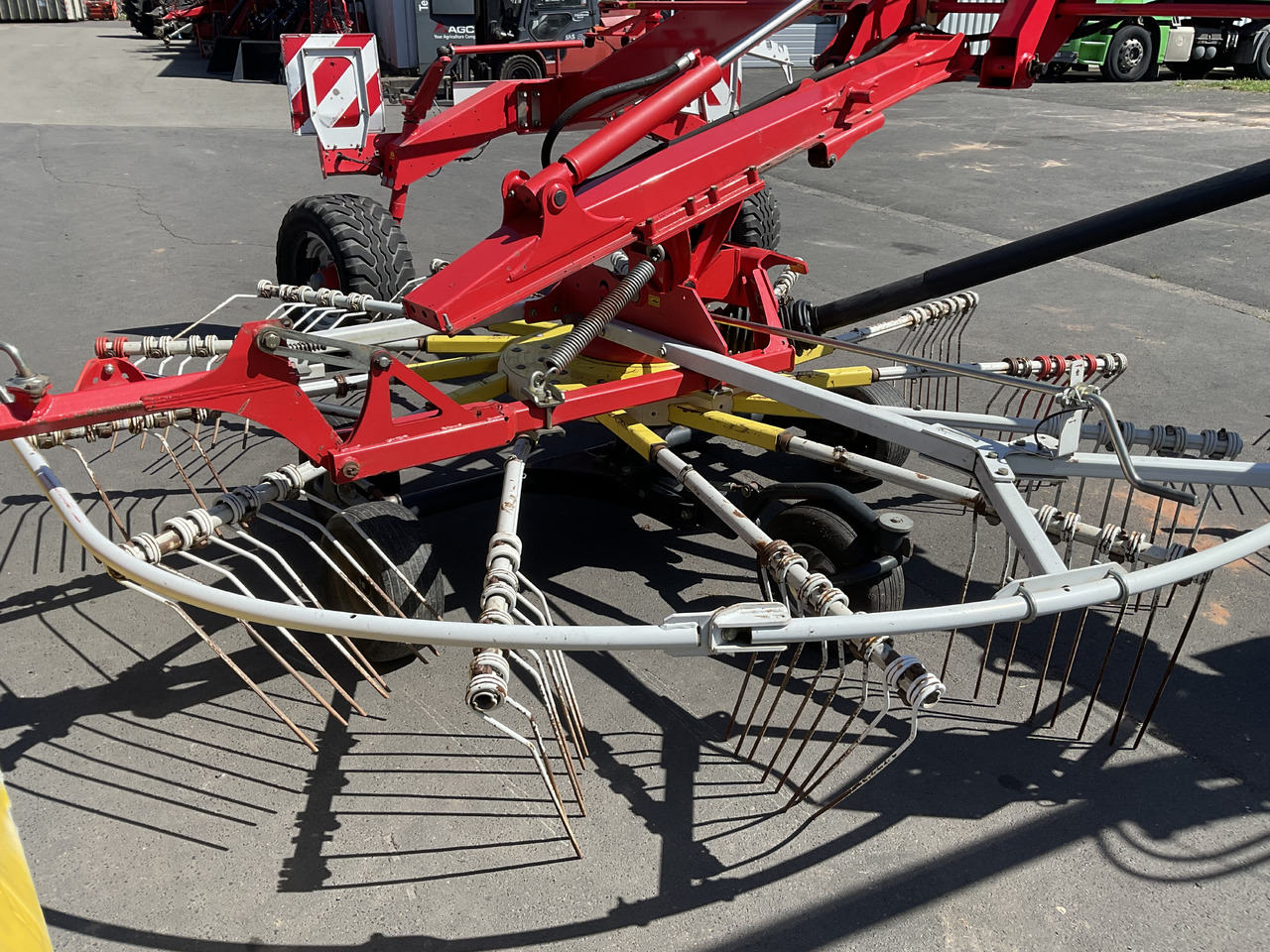 Pöttinger Top 722 Seitenschwader - 반전기/ 레이크 : 사진 3 Pöttinger Top 722 Seitenschwader - 반전기/ 레이크 : 사진 3