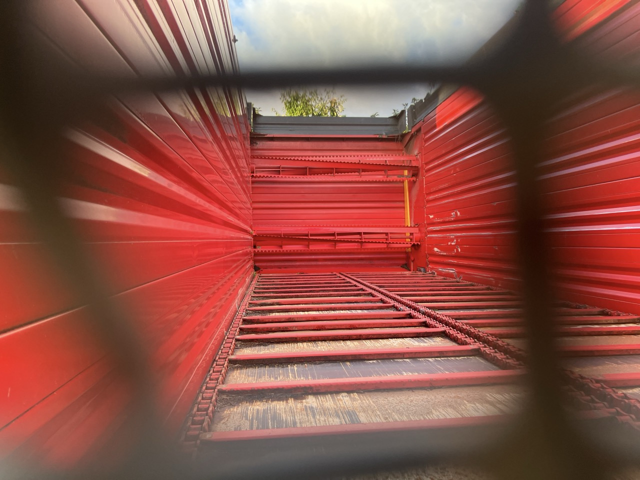 Schuitemaker Siwa 720 W - 농장 트레일러 : 사진 2 Schuitemaker Siwa 720 W - 농장 트레일러 : 사진 2