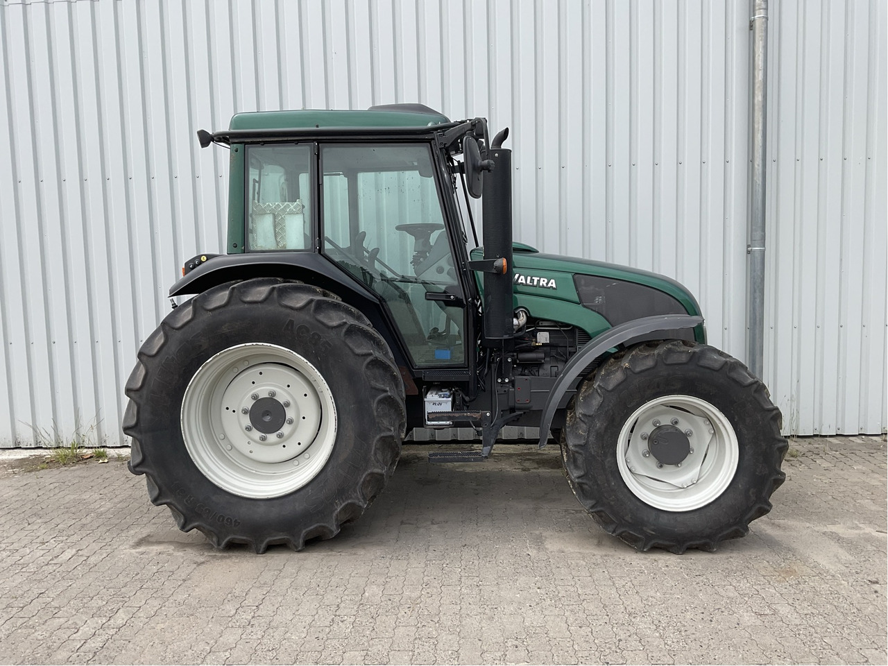 Valtra A 93 - 장궤형 트랙터 : 사진 1 Valtra A 93 - 장궤형 트랙터 : 사진 1