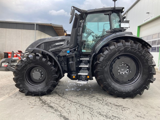 Valtra Q 265 - 장궤형 트랙터 : 사진 1 Valtra Q 265 - 장궤형 트랙터 : 사진 1