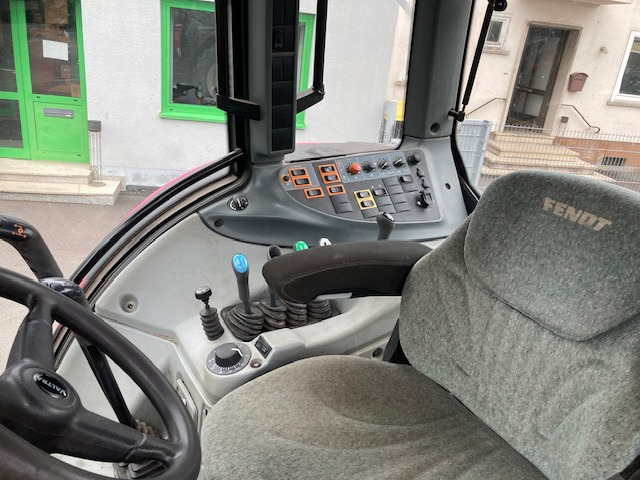 Valtra T 173 SH High Tec - 장궤형 트랙터 : 사진 4 Valtra T 173 SH High Tec - 장궤형 트랙터 : 사진 4