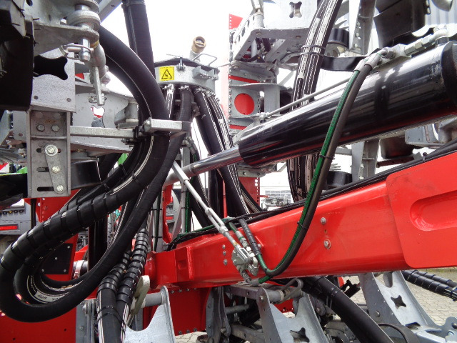 Volmer Strip Till Culex - 농업용 기계 : 사진 2 Volmer Strip Till Culex - 농업용 기계 : 사진 2