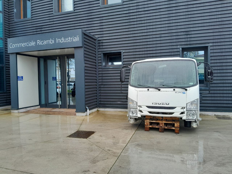 Isuzu Narrow L 35 - stretta - 운전실 및 내부 트럭 용 : 사진 1 Isuzu Narrow L 35 - stretta - 운전실 및 내부 트럭 용 : 사진 1
