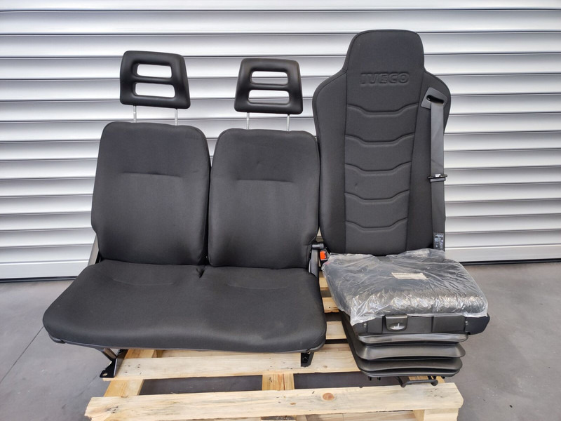 Iveco Complete 3 - 좌석 트럭 용 : 사진 1 Iveco Complete 3 - 좌석 트럭 용 : 사진 1