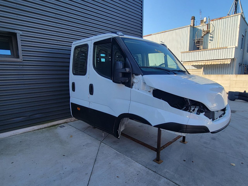 Iveco DAILY E6 - 운전실 및 내부 트럭 용 : 사진 5 Iveco DAILY E6 - 운전실 및 내부 트럭 용 : 사진 5
