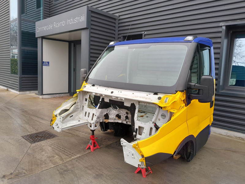 Iveco DAILY - 운전실 및 내부 트럭 용 : 사진 1 Iveco DAILY - 운전실 및 내부 트럭 용 : 사진 1