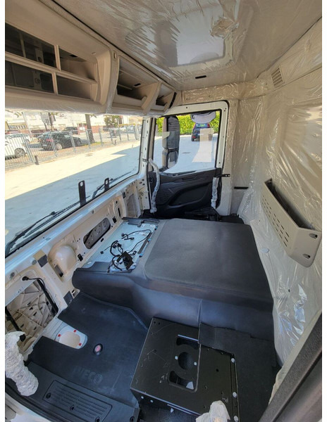 Iveco X-Way T-Way S-Way - 운전실 및 내부 트럭 용 : 사진 3 Iveco X-Way T-Way S-Way - 운전실 및 내부 트럭 용 : 사진 3